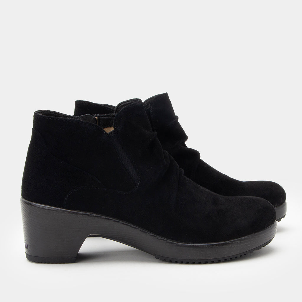 Melina Black Boot