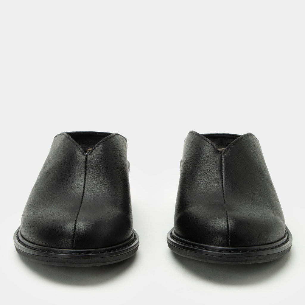 Michy Black Bird Shoe on a Trimform heel outsole| Black leather slip on shoe.