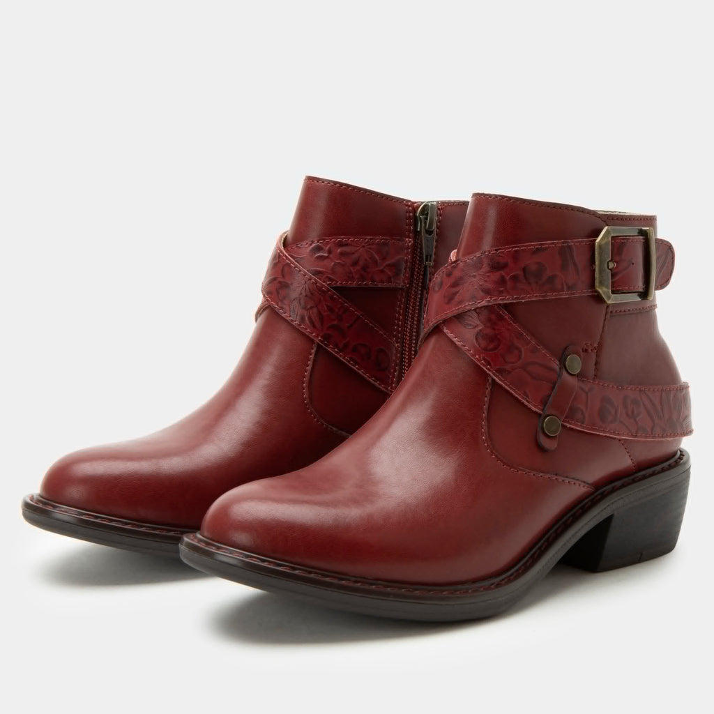Millie Loretta Roja Boot | Alegria Shoes