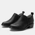 Merle Black Burnish Boot | Alegria Shoes