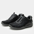 N8ture Black shoe on a Ergo Flo Lite outsole NA8-6385_S1