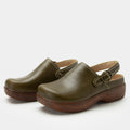 Olie Oliva Shoe | Alegria Shoes