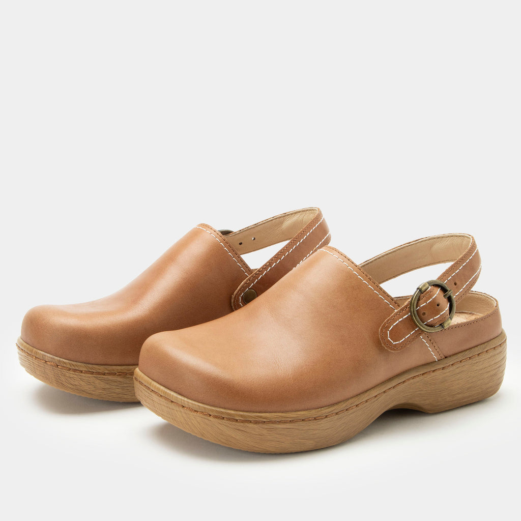 Olie Rancho slip on style shoe on a Wood look rocker outsole | Tan shoe with leather upper.