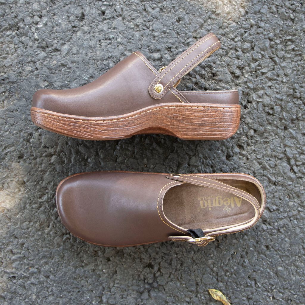 Olie Espresso slip on style shoe on a Wood look rocker outsole - OLE-8104_S1X