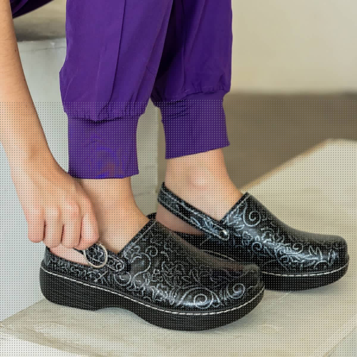 Olie Embroider Me Pewter Shoe | Alegria Shoes
