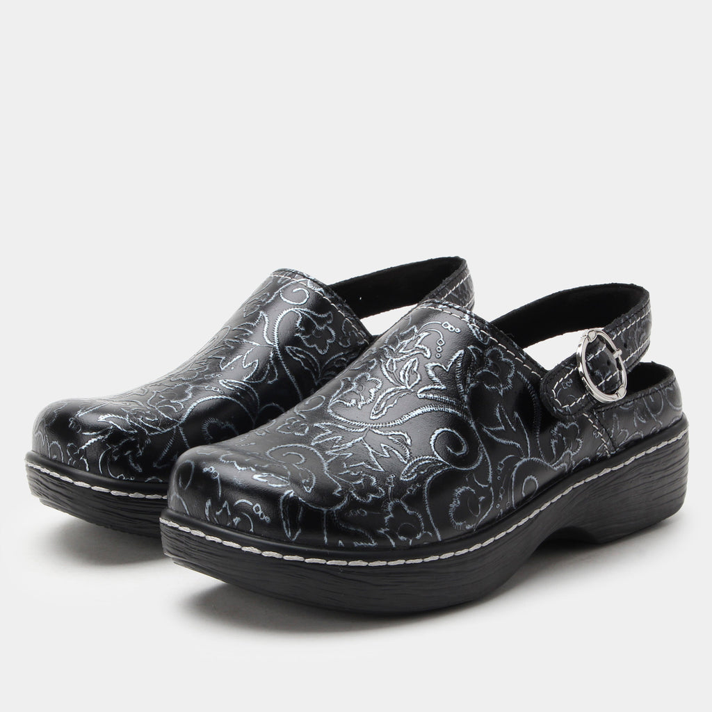 Olie Embroider Me Pewter Shoe | Alegria Shoes