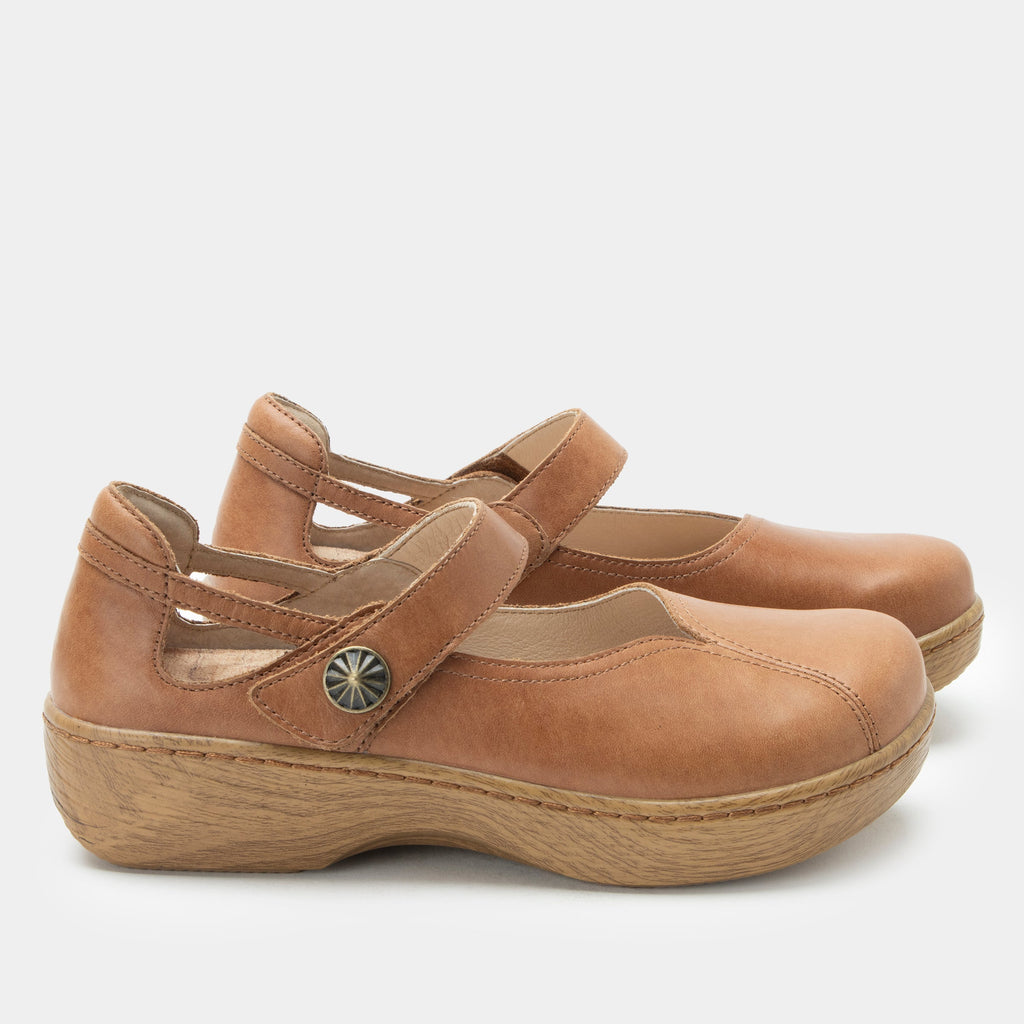 Onika Rancho Shoe on a Wood look rocker outsole |Mary Jane style with a tan leather upper.