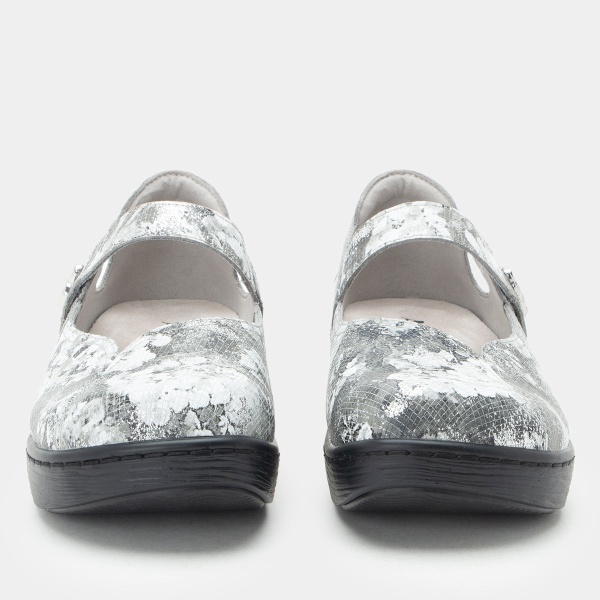 Onika Shadowmoon Shoe