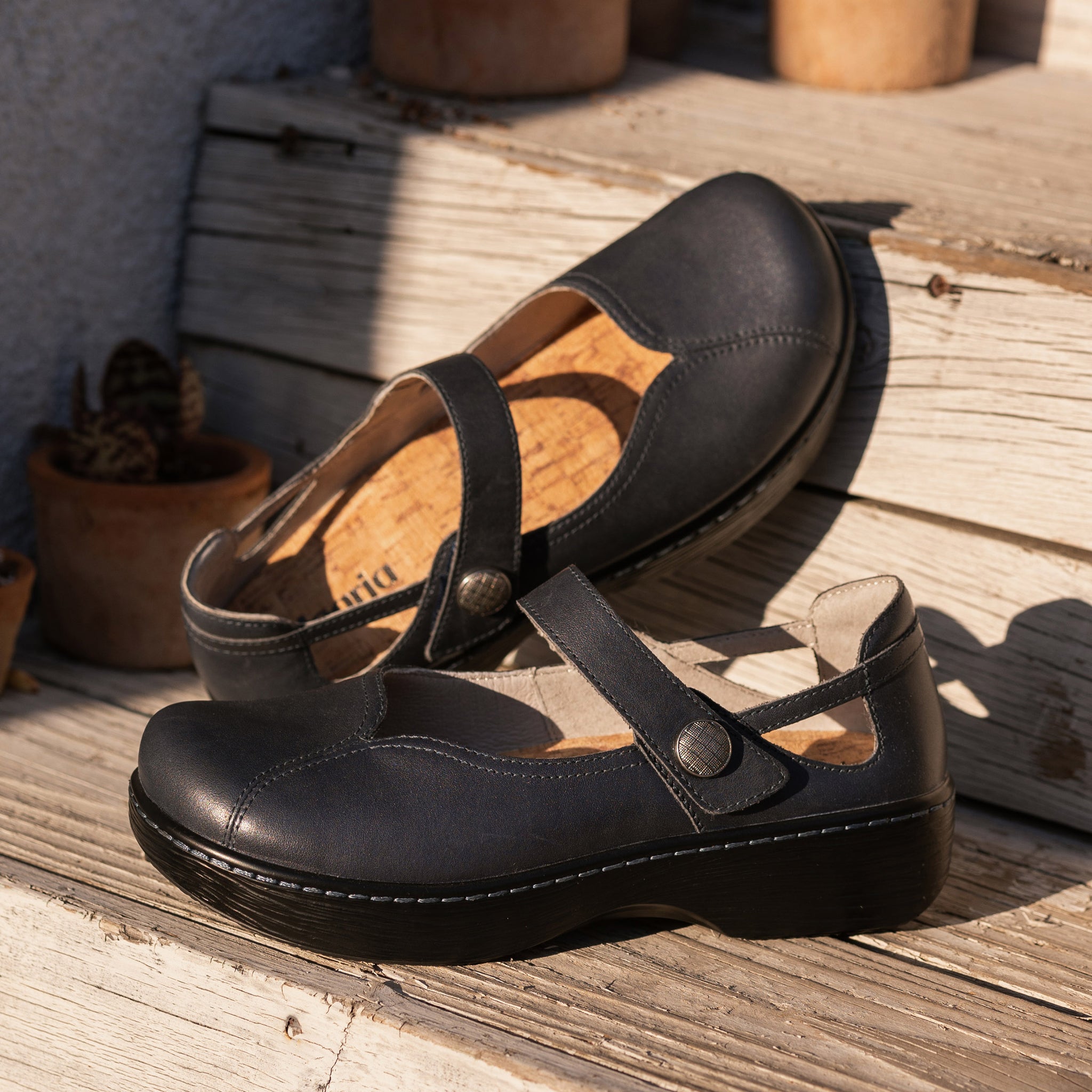 Onika Official Shoe - Alegria Shoes