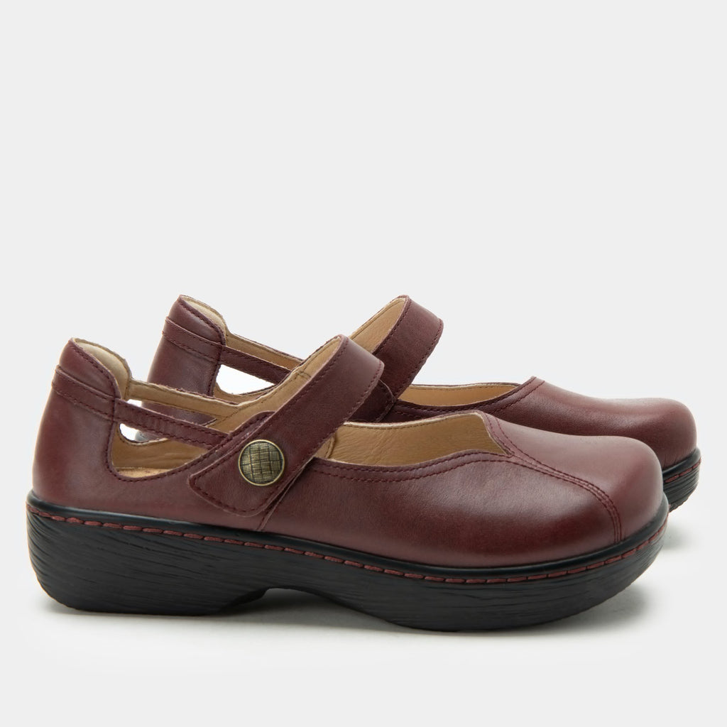 Onika Redwood Shoe | Alegria Shoes