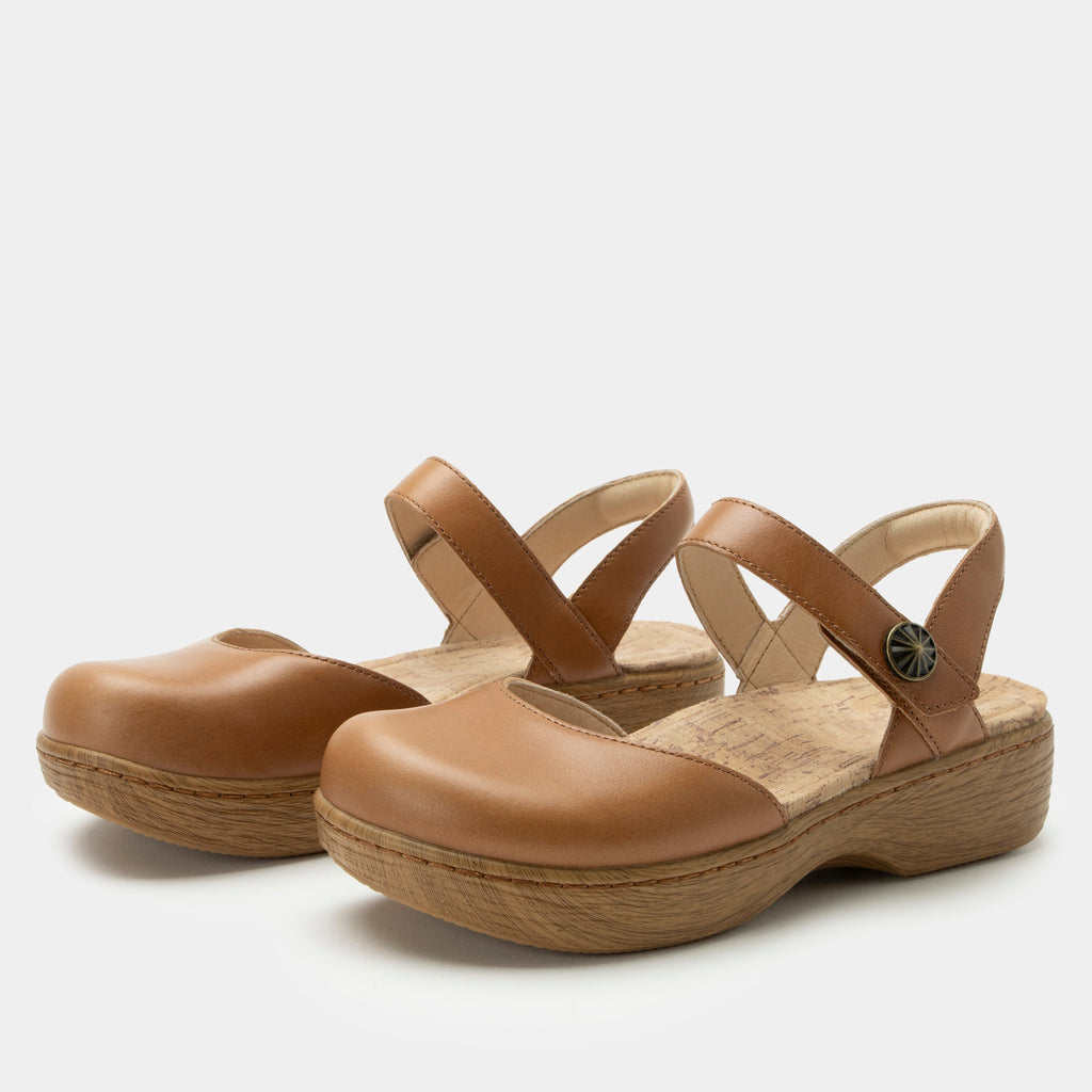 Opal Latte mary jane shoe on a Wood look rocker outsole | Mary jane style with a tan leather upper.