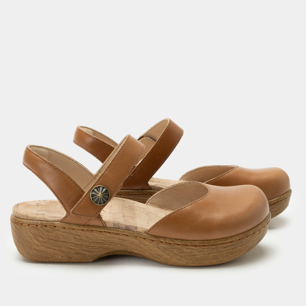 Opal Latte mary jane shoe on a Wood look rocker outsole | Mary jane style with a tan leather upper.