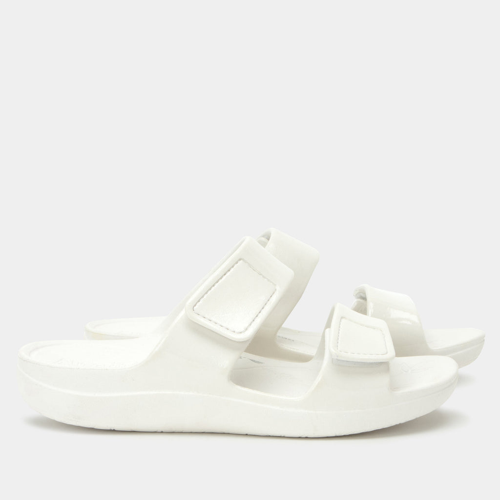 Orbyt White Gloss Sandal | Alegria Shoes