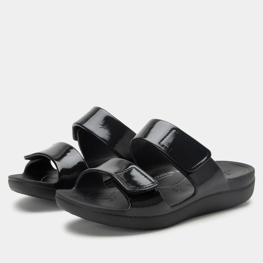 Orbyt Black Gloss Sandal | Alegria Shoes