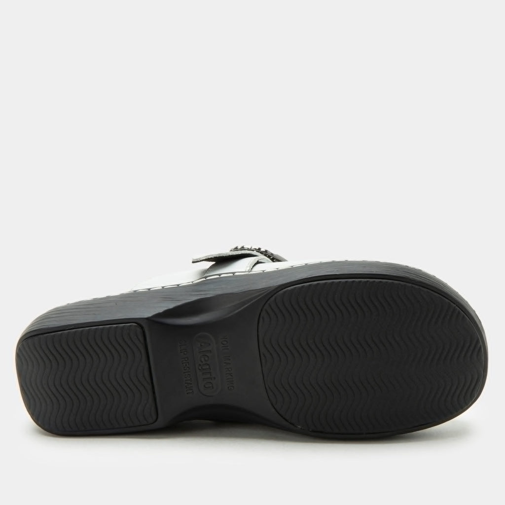 Osmosis Silver White Shoe | Alegria Shoes