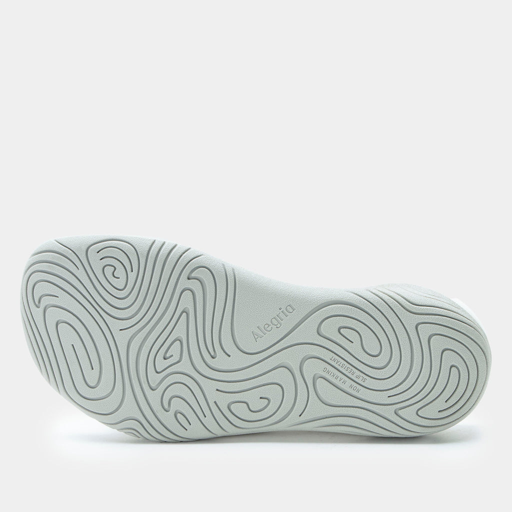 Ova8tion Dove sandal on a Ergo Foam outsole | White and grey slide on sandal with a mesh upper and lining.