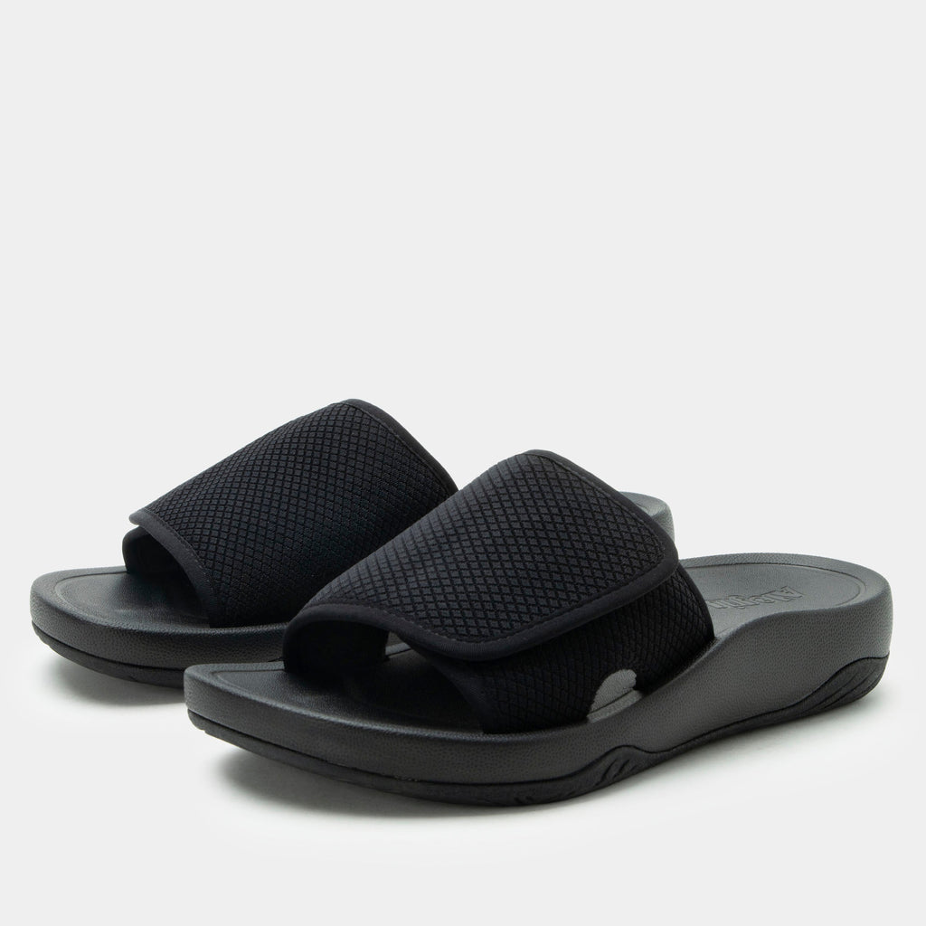 Ova8tion Raven sandal on a Ergo Foam outsole | Black slide on sandal with a mesh upper and lining.