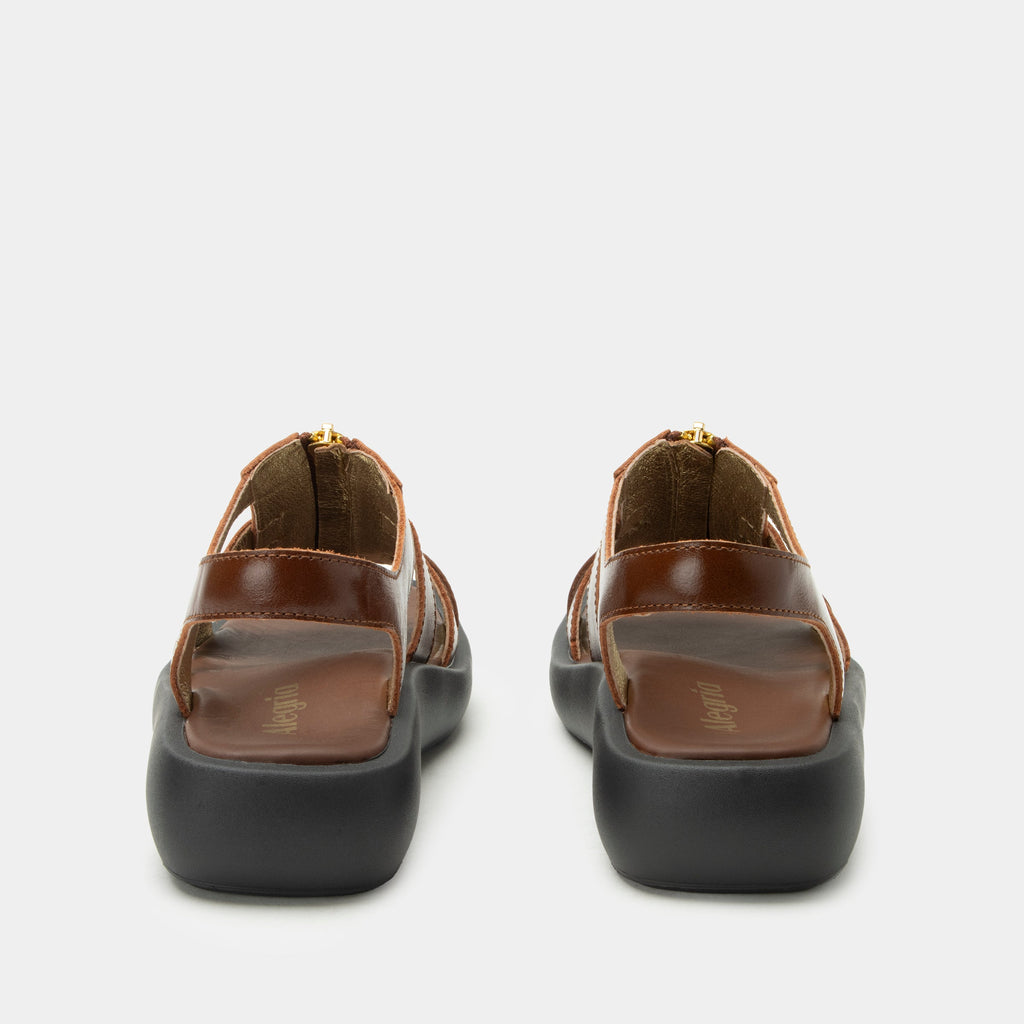 Palmer Marrone sandal| Brown leather sandal on a lightweight outsole.