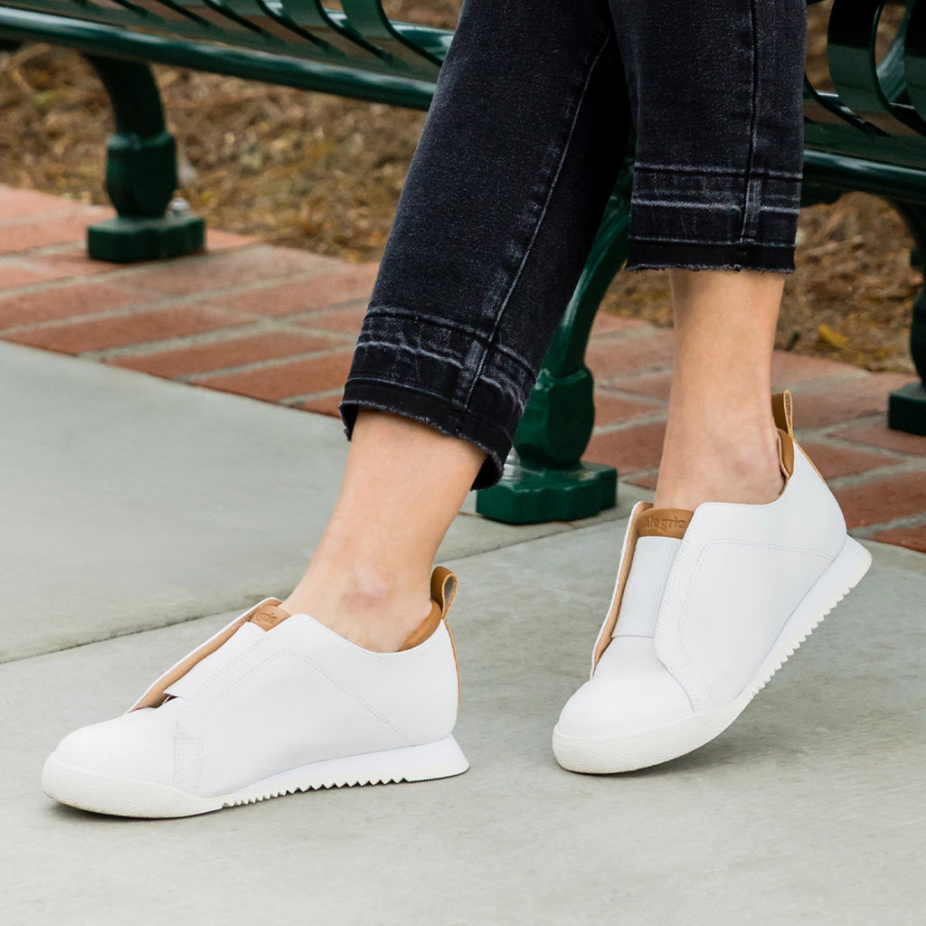 Reah White Shoe | Alegria Shoes