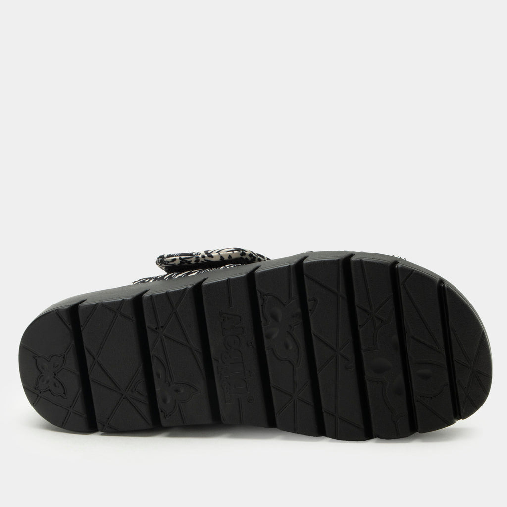 Rylie Birds Of A Feather Sandal | Alegria Shoes
