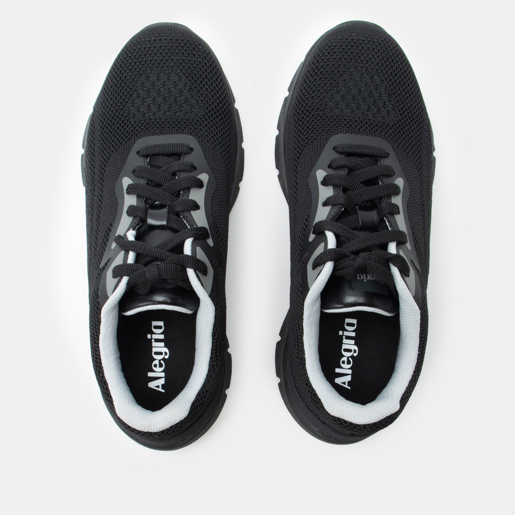 Rize Onyx shoe on a lightweight EVA Rebounce outsole| Lace up black shoe with Dream Fit knit uppers.