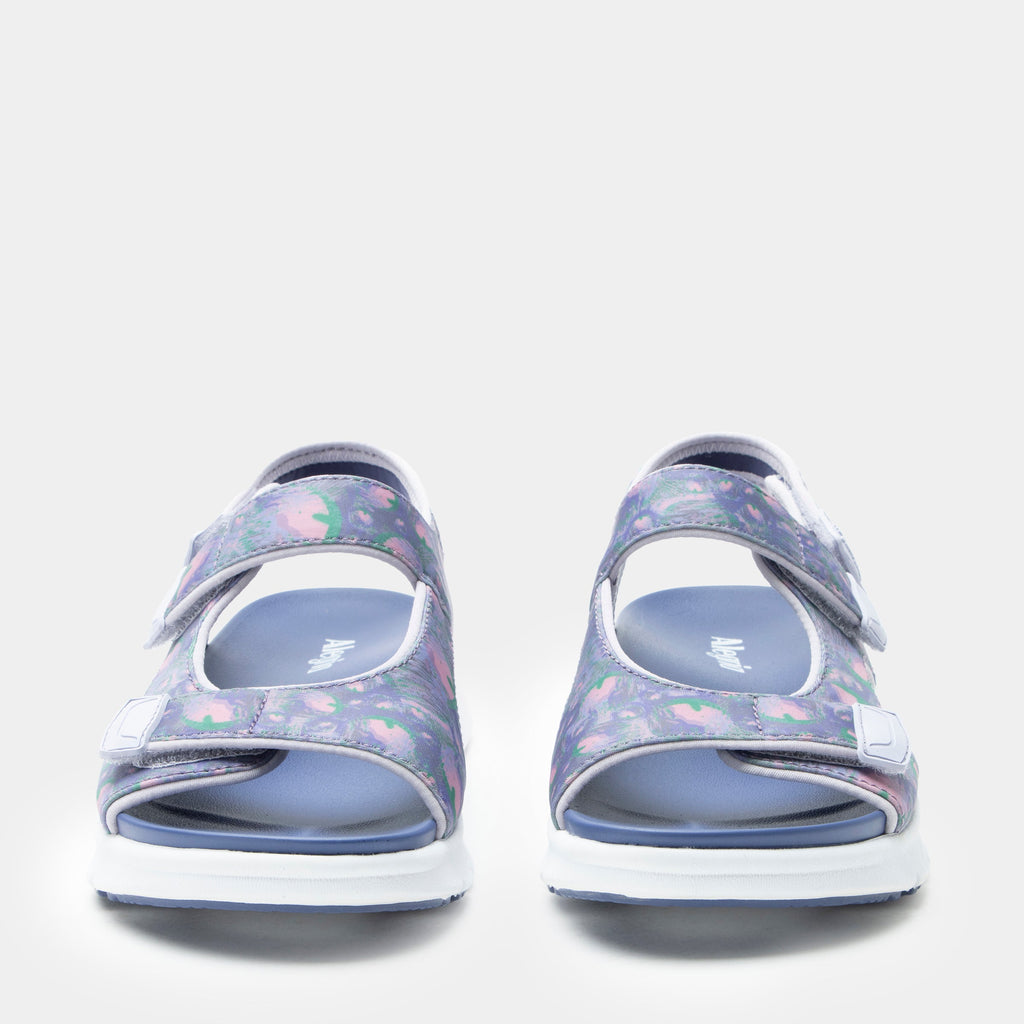 Sandie Space Oddity sandal | Purple sandal with adjustable straps and EVA Rebounce outsole.