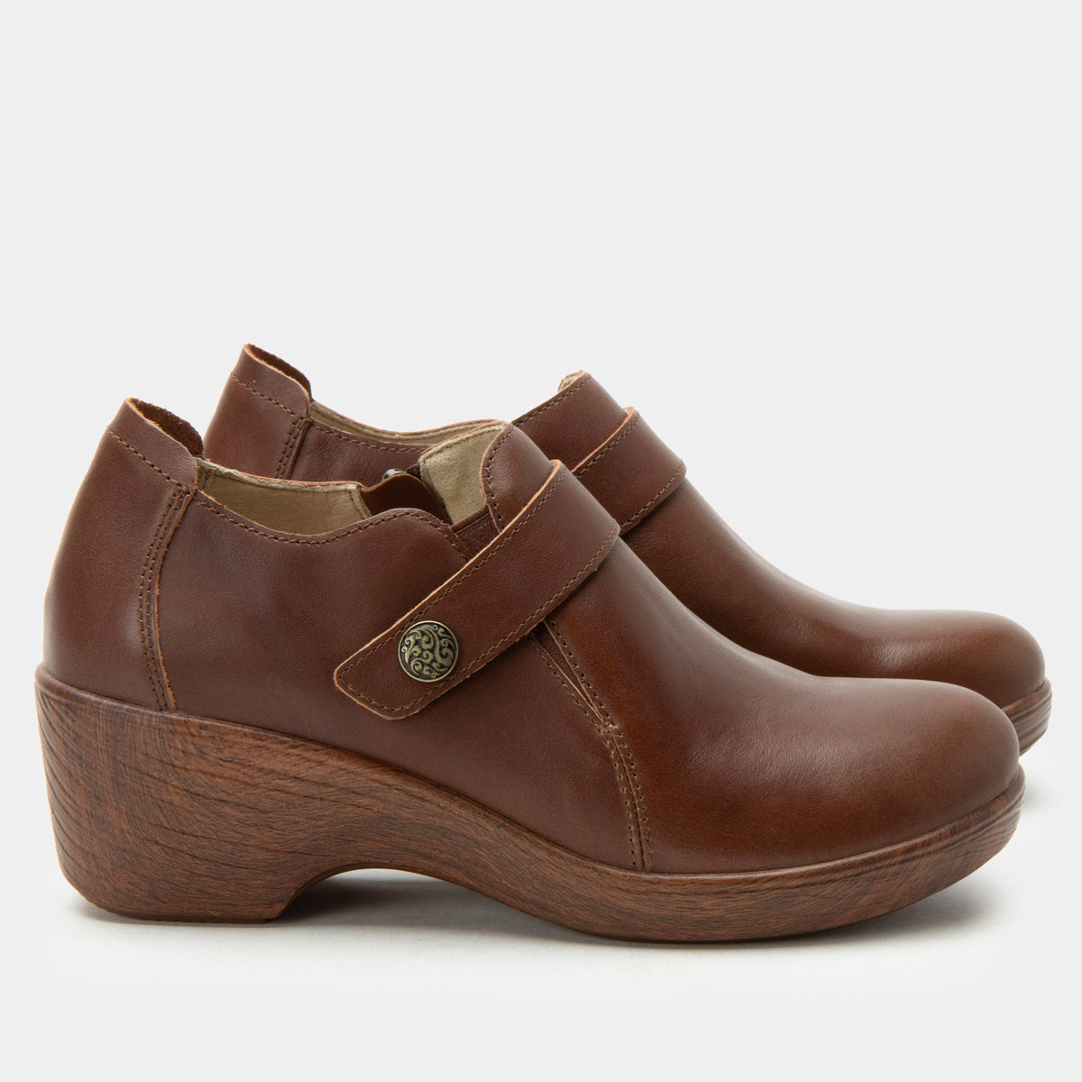 Silah Mahogany Shoe | Alegria Shoes