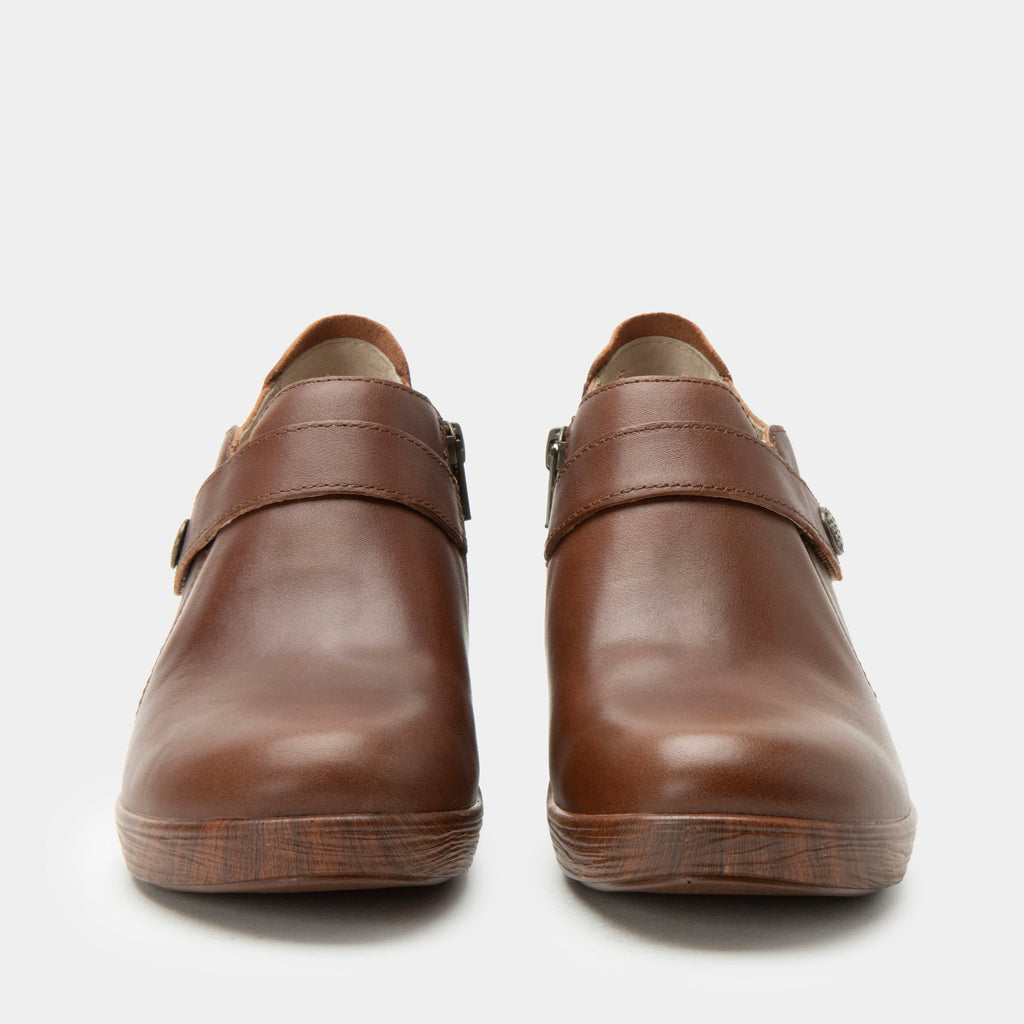 Silah Mahogany Shoe | Alegria Shoes