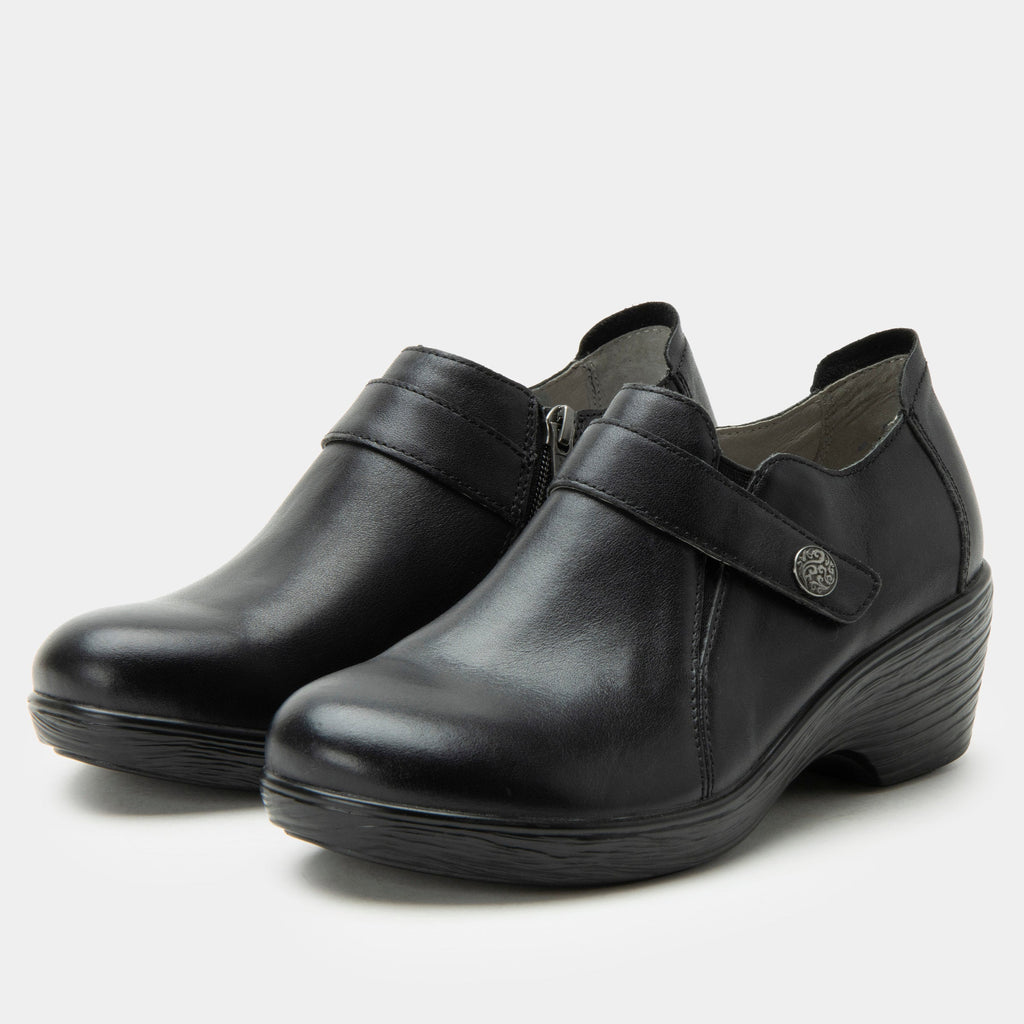 Silah Sable Shoe | Alegria Shoes