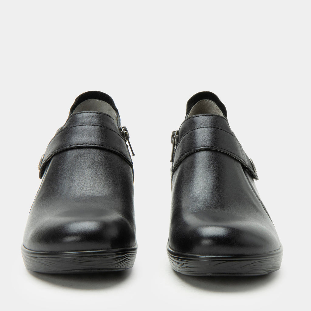 Silah Sable Shoe | Alegria Shoes