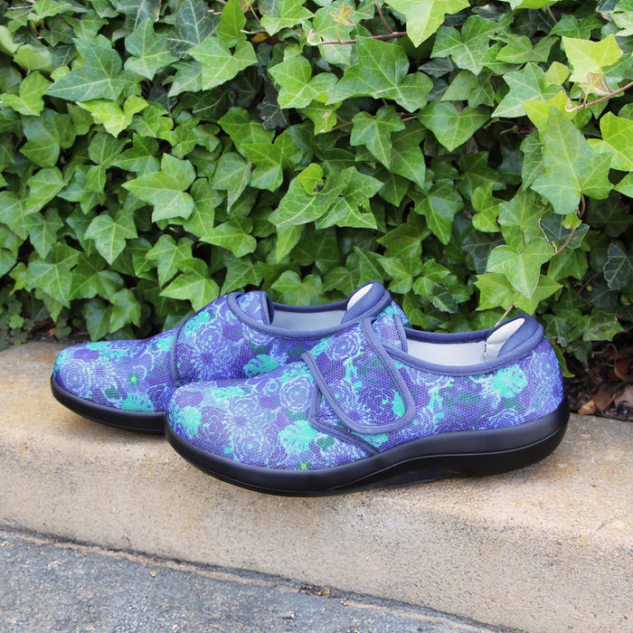 alegria Spright Baby Bloomer Shoe