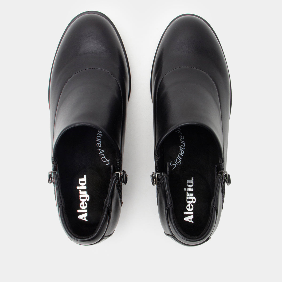 Wynne Black Shoe