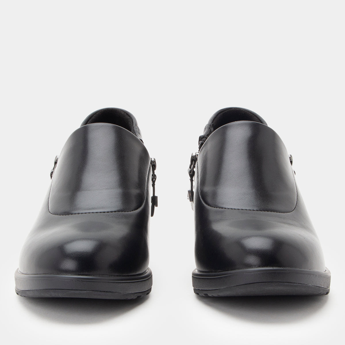 Wynne Black Shoe