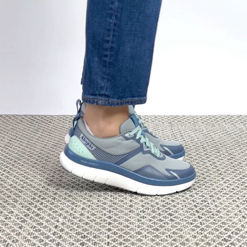 Procession Bone Shoe