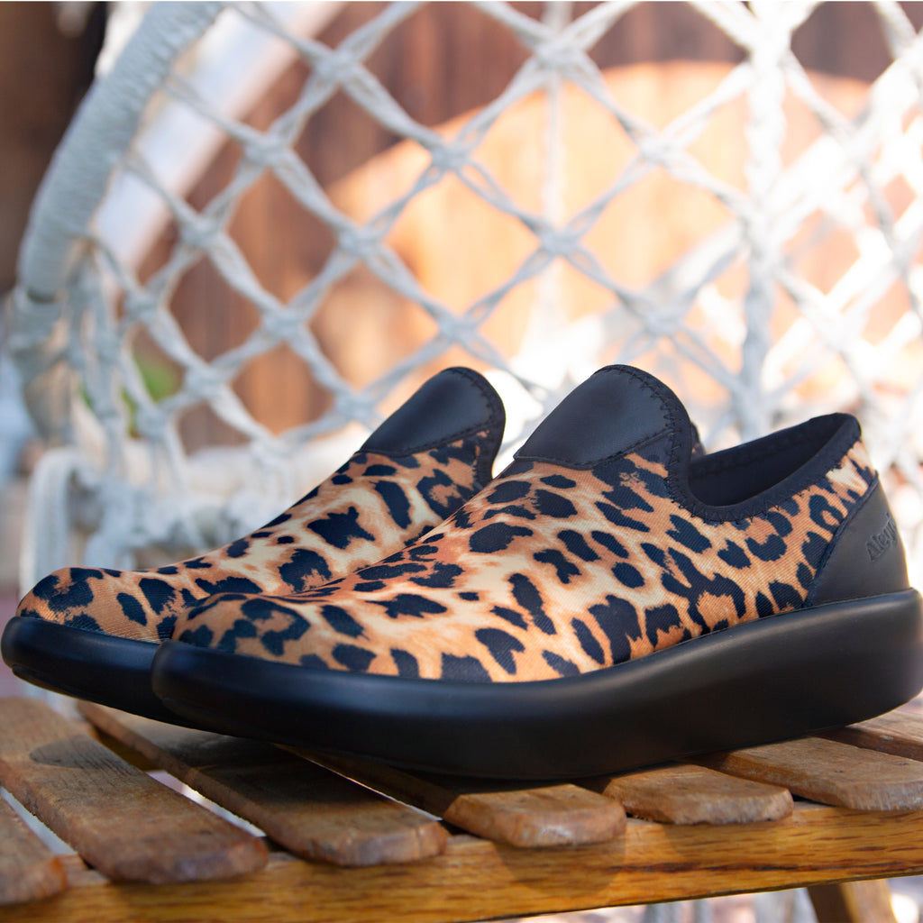 Eden Leopard Dream Fit™ upper slip on style shoe with non-flexing rocker outsole - EDE-402_S1X
