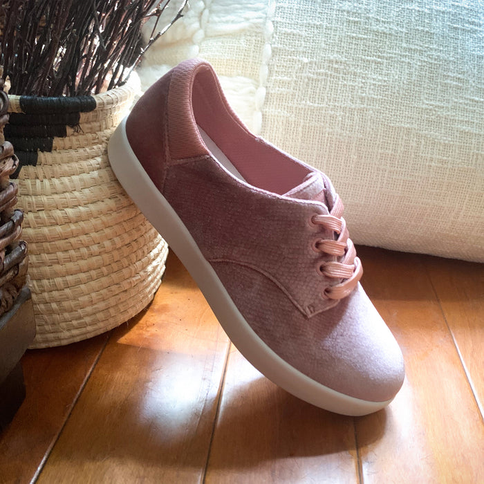 alegria Poly Blush Velvet Snake Shoe