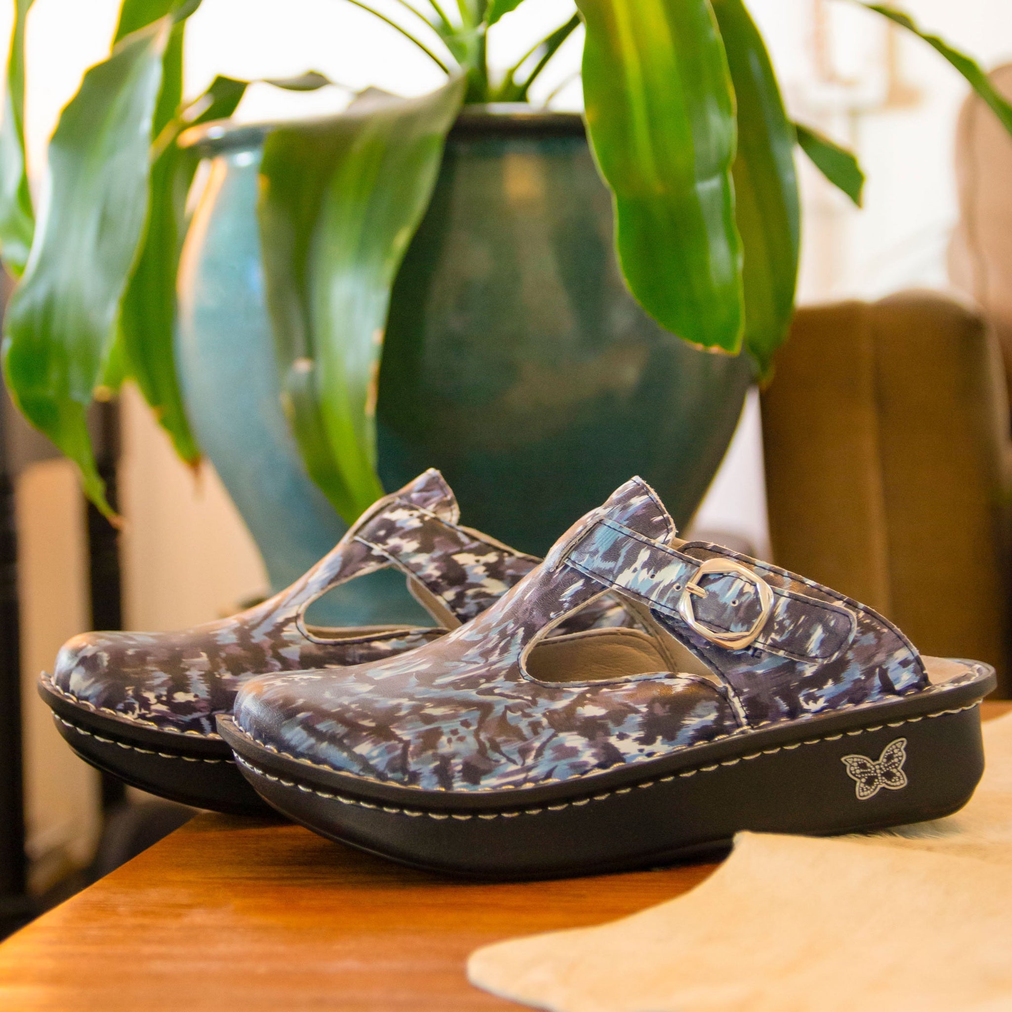 Classic Feral Shoe - Alegria Shoes