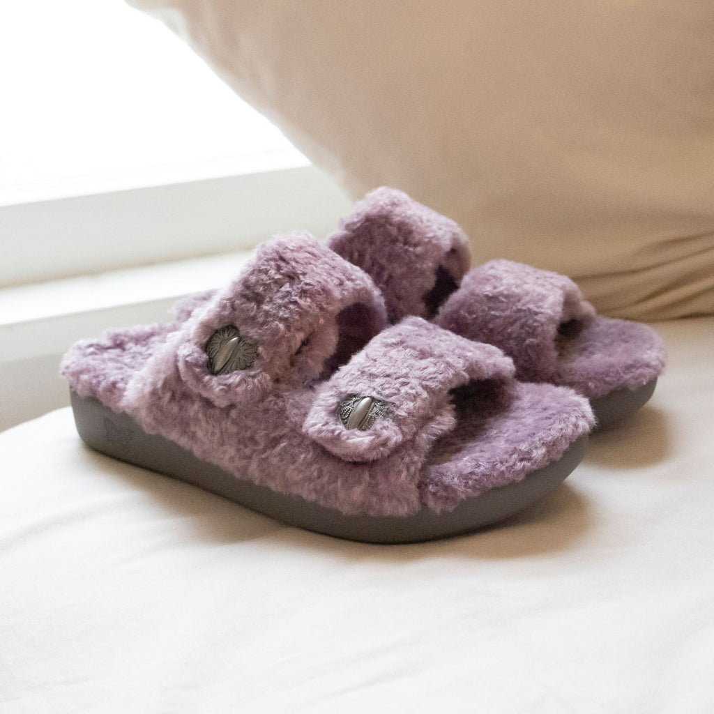 Chillery Amethyst slipper sandal with adjustable hook-and-loop straps made in warm sherpa with cozy comfort outsole  - CHI-7564_S2
