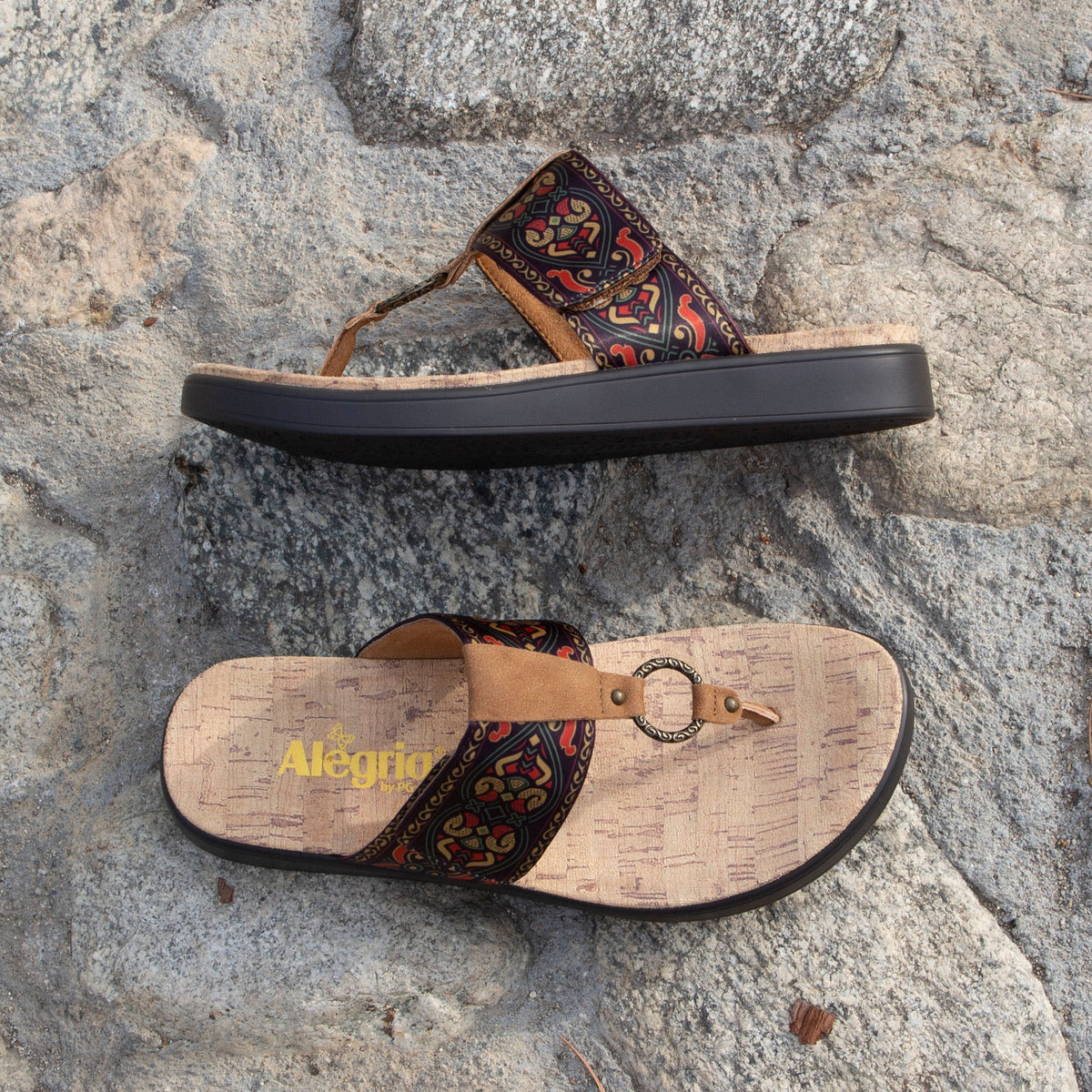 Moxi Free Spirit Saddle Sandal | Alegria Shoes