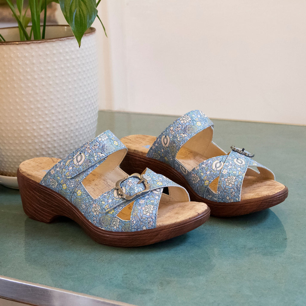 Sierra Smooth Jazz two-strap adjustable hook and loop sandal on a wood look wedge outsole - SIE-7514_S2