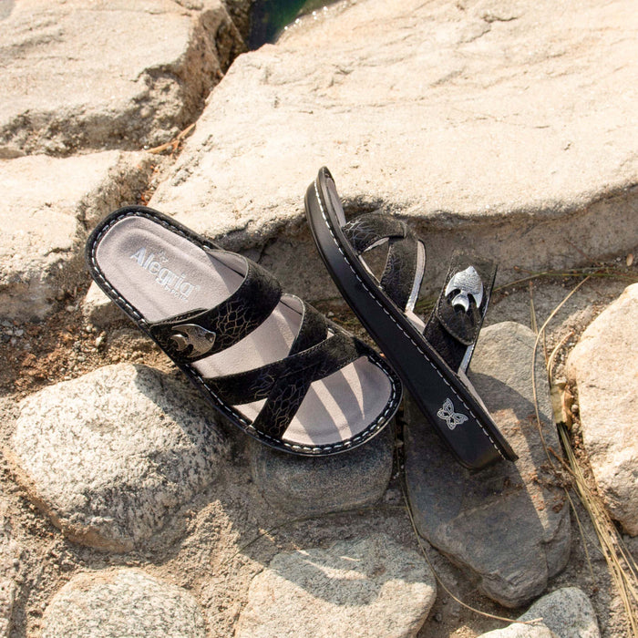alegria Victoriah Somethings Fishy Sandal