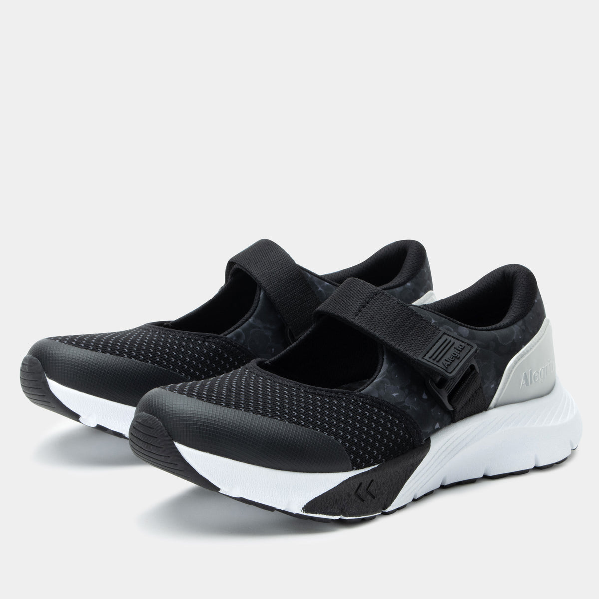 Atlis Poppy Pop Black Shoe | Alegria Shoes