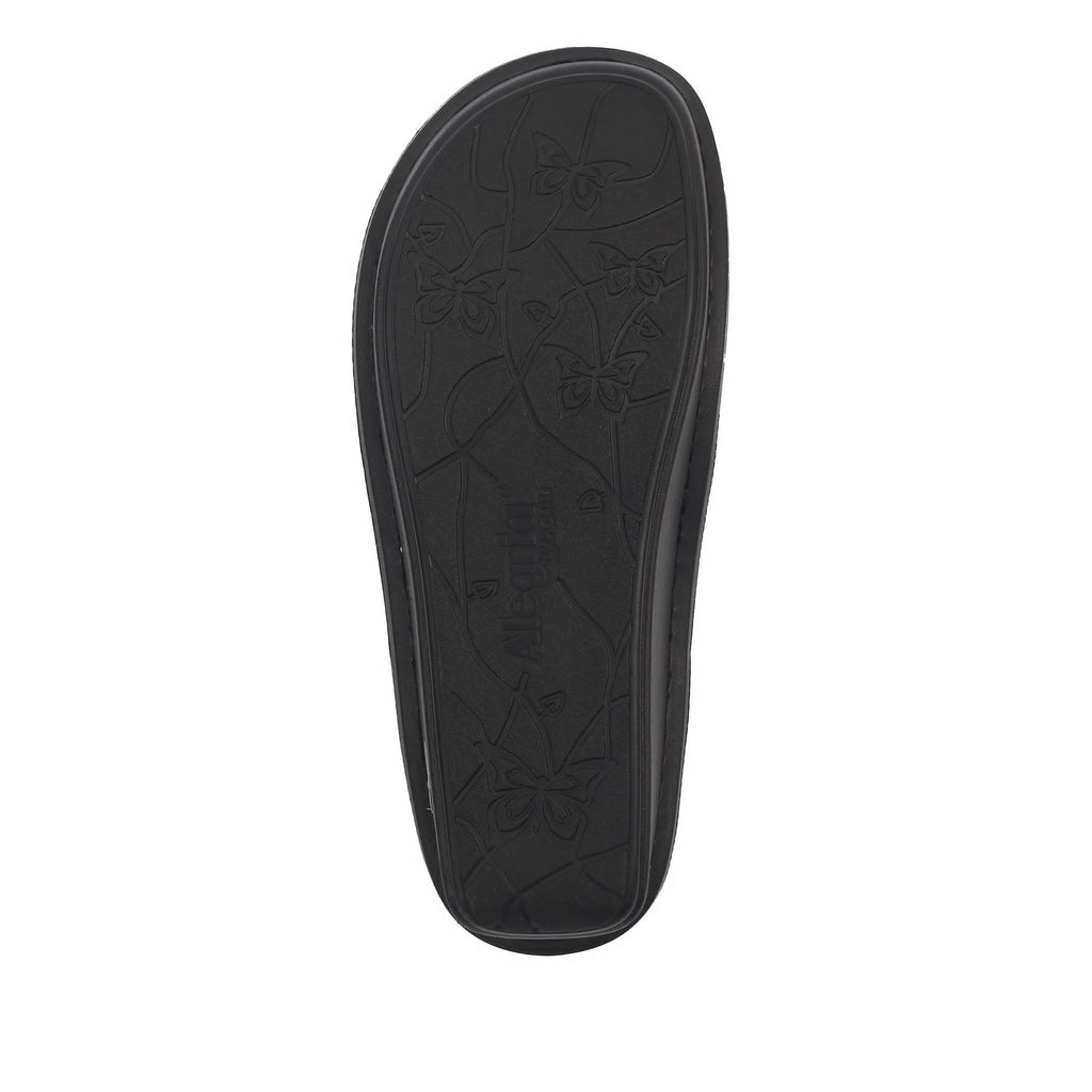 Brenna Raven Velvet Shoe | Alegria Shoes