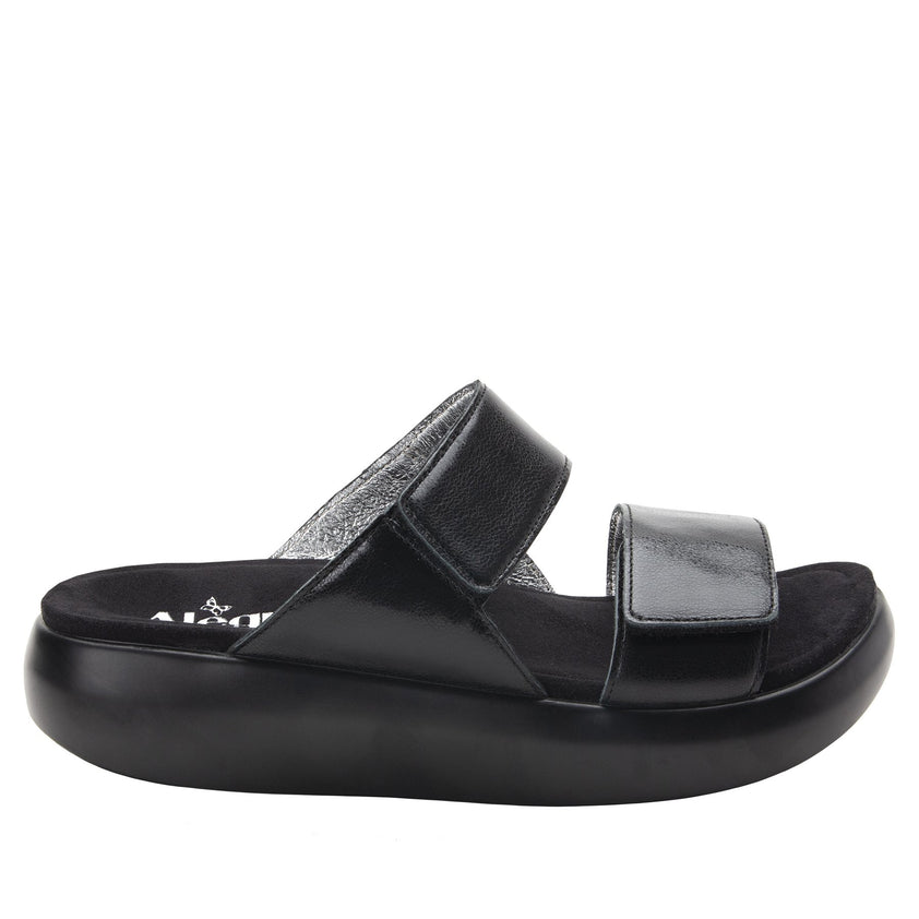 Bryce Black Sandal - Alegria Shoes