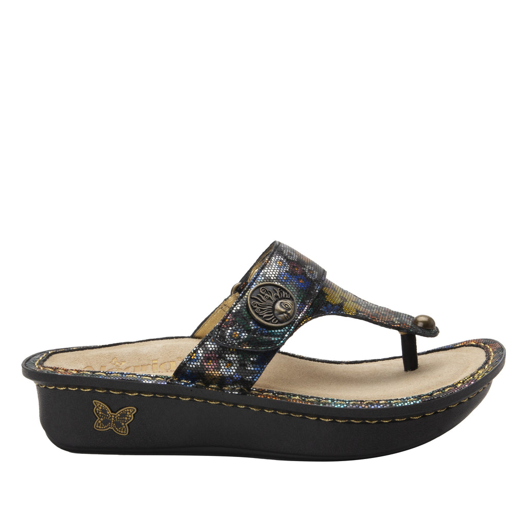 Carina Carefree flip-flop style sandal on the Classic rocker outsole - CAR-7742_S3