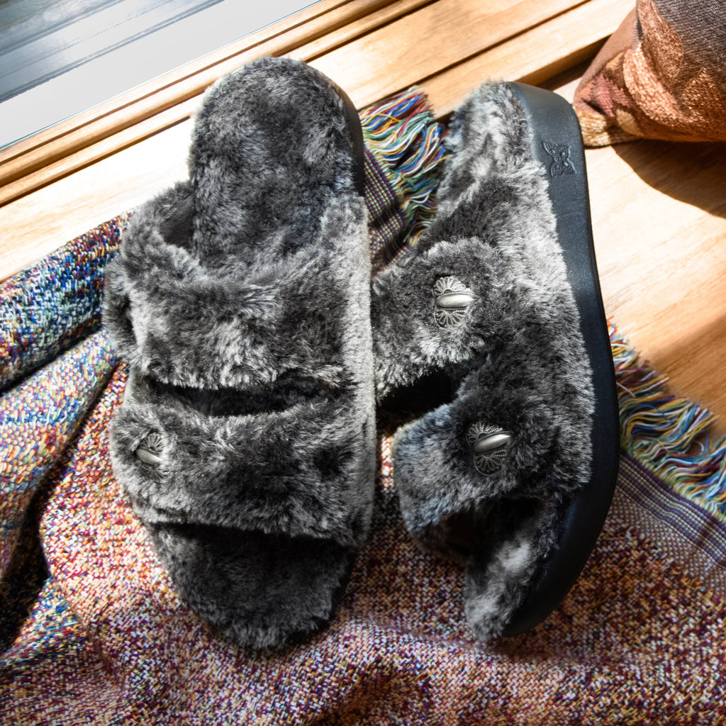 Chillery Pewter slipper sandal with adjustable hook-and-loop straps made in warm sherpa with cozy comfort outsole  - CHI-7628_S2