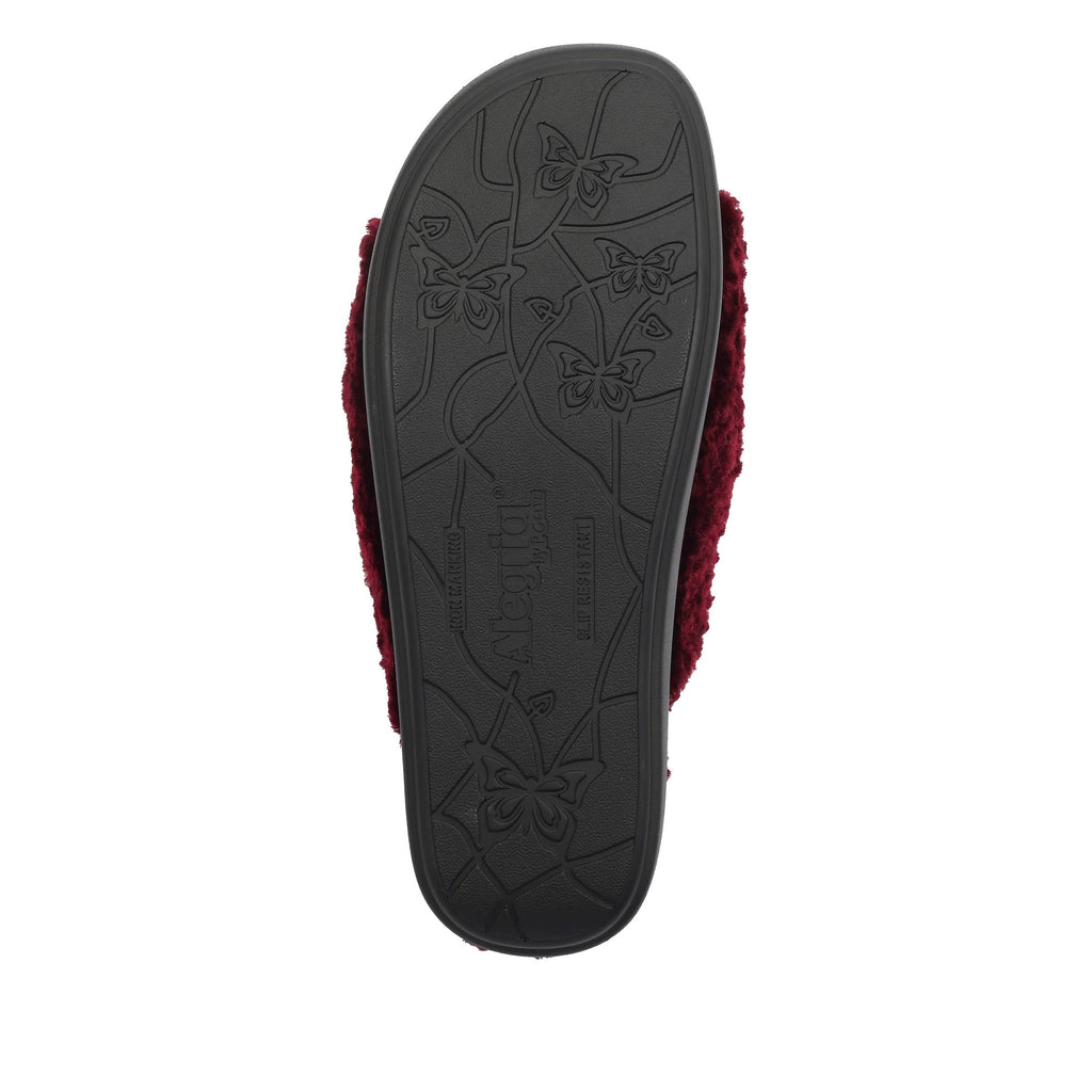 Chillery Garnet slipper sandal with adjustable hook-and-loop straps made in warm sherpa with cozy comfort outsole  - CHI-7648_S6