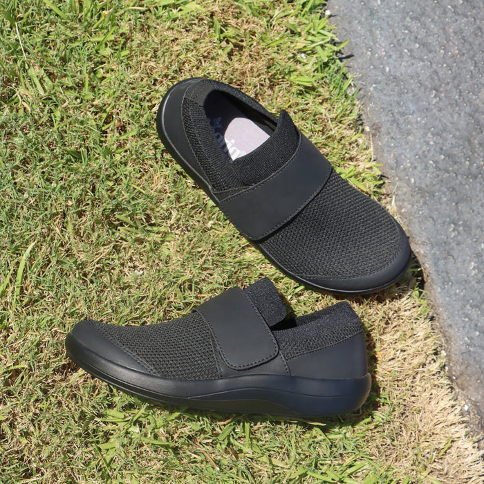 alegria Dasher Black Out Shoe