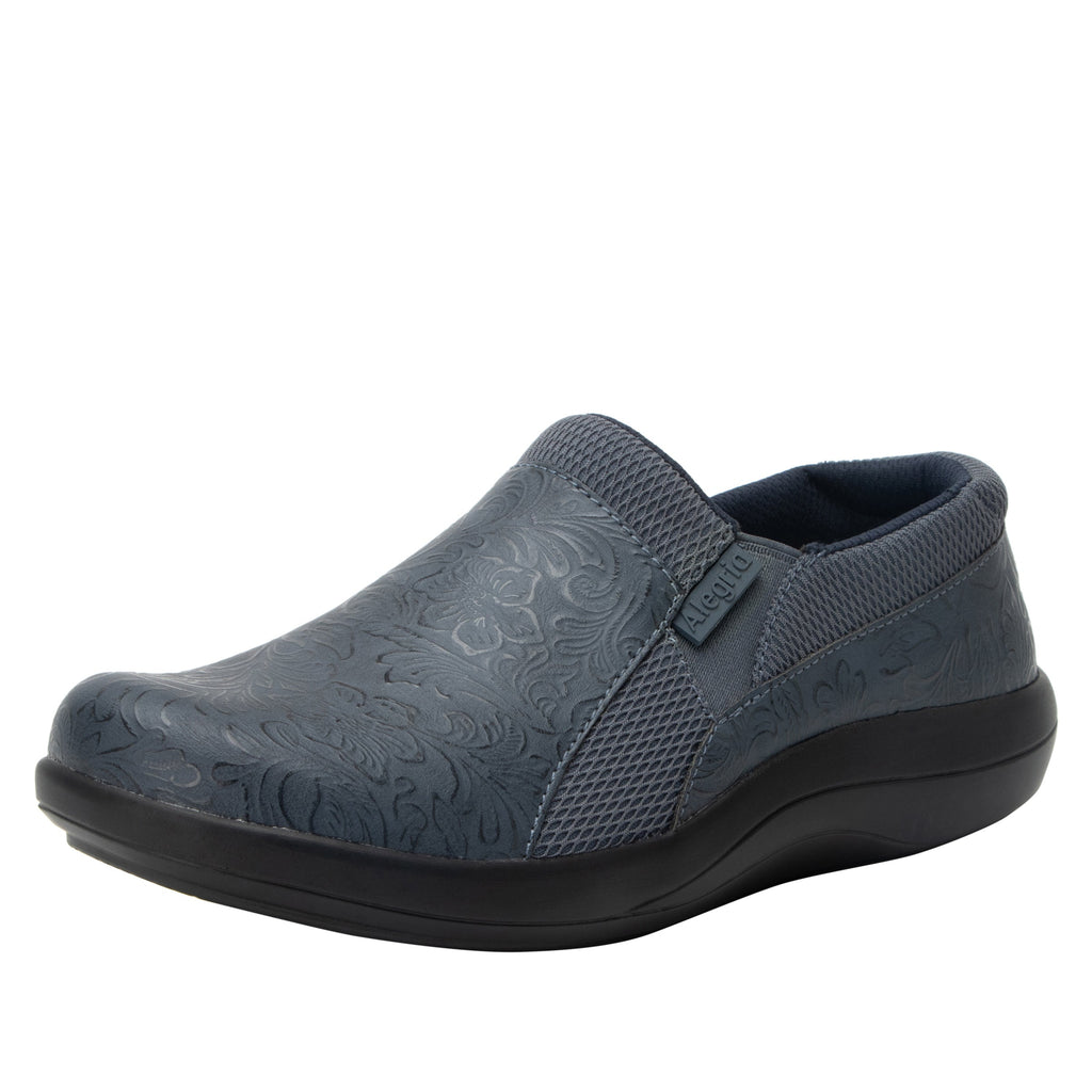 Duette Aged Twilight sport rocker professional shoe on a lightweight responsive polyurethane outsole. DUE-7479_S1