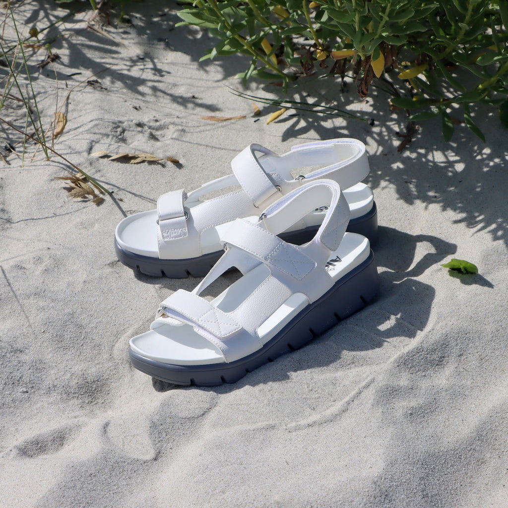 Henlee White strappy sandal on a heritage outsole- HLE-7439_S2